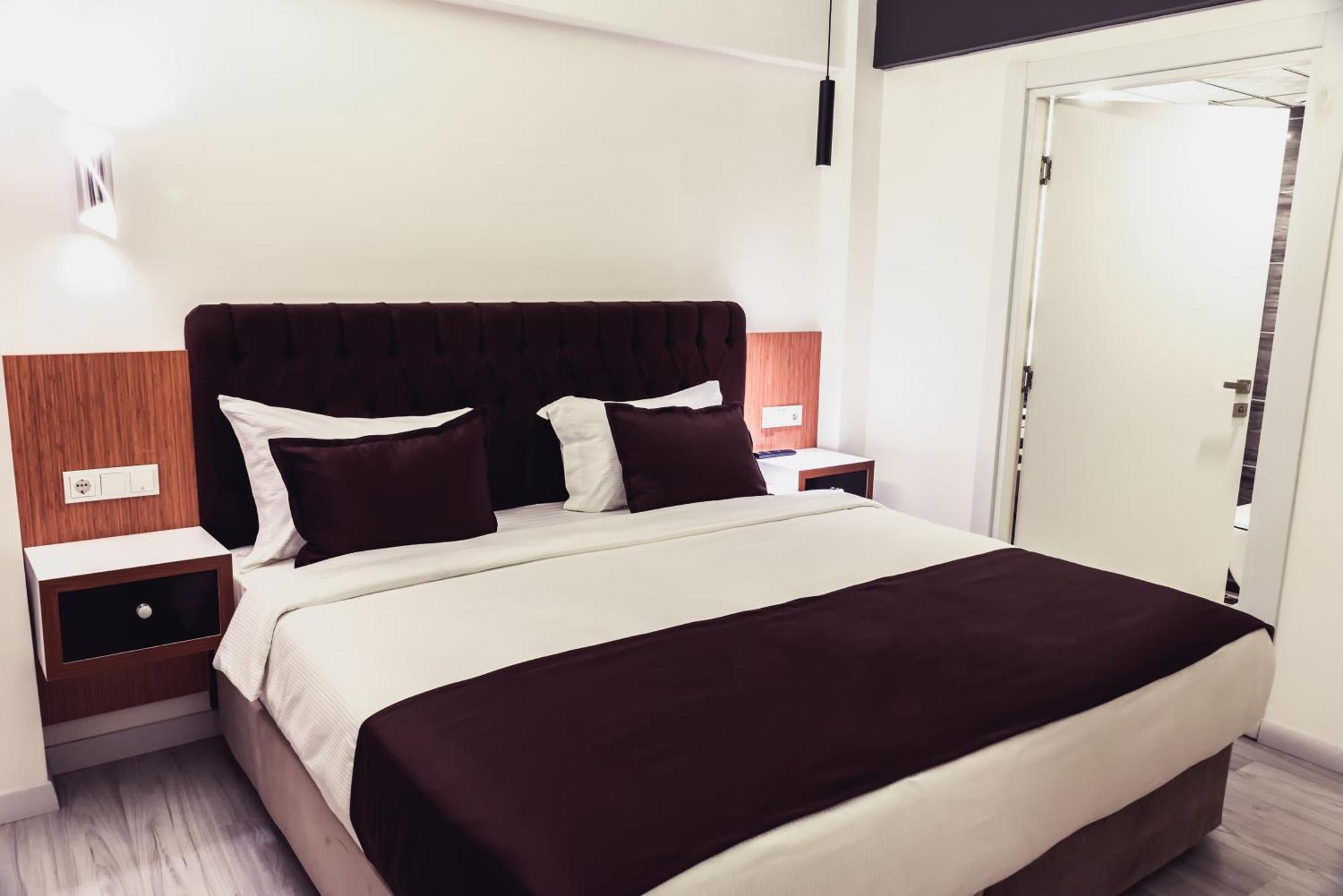 Tymbris Hotel Ескишехир Екстериор снимка
