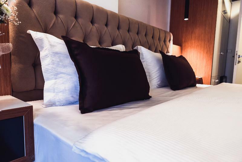 Tymbris Hotel Ескишехир Екстериор снимка